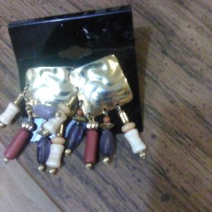Dangle post earrings